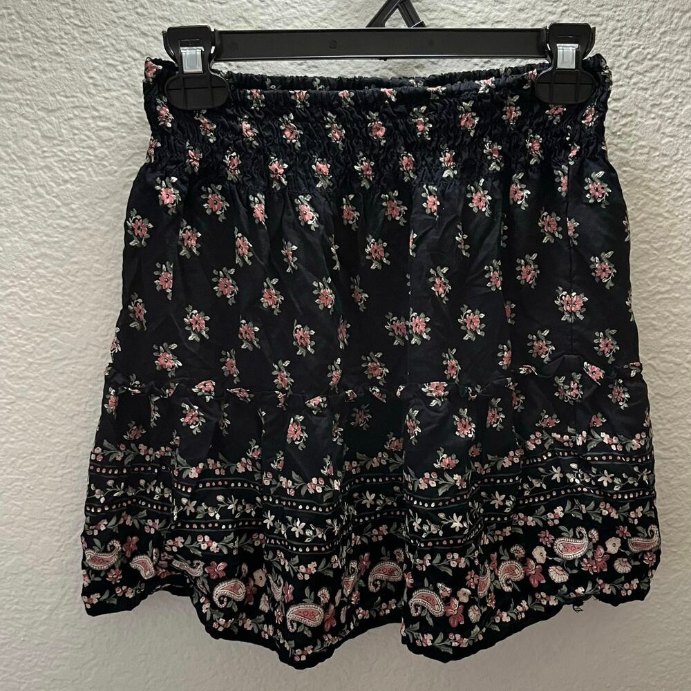 Hollister Tiered Mini Skirt Black Pink Floral Paisley S Y2K Cottagecore Coquette - Picture 2 of 4